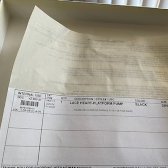 Charlotte Olympia Pumps - Picture 6 of 6